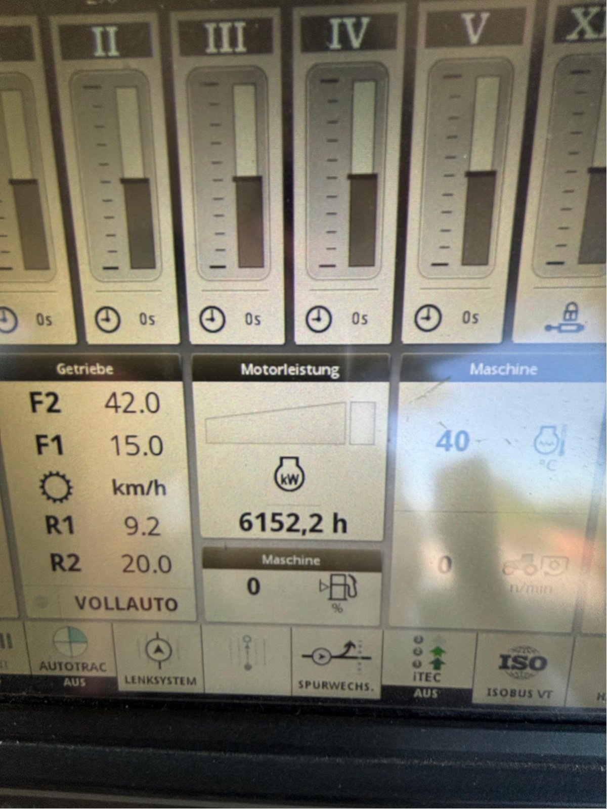 Traktor типа John Deere 7310 R AutoPower, Gebrauchtmaschine в Elmenhorst-Lanken (Фотография 4)