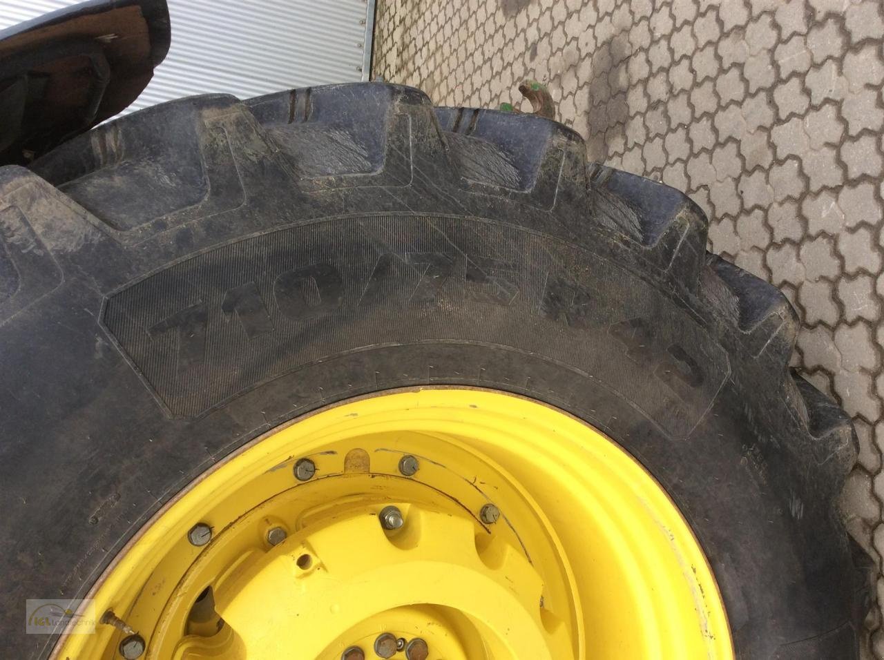 Traktor des Typs John Deere 7310 R, Gebrauchtmaschine in Pfreimd (Bild 8)