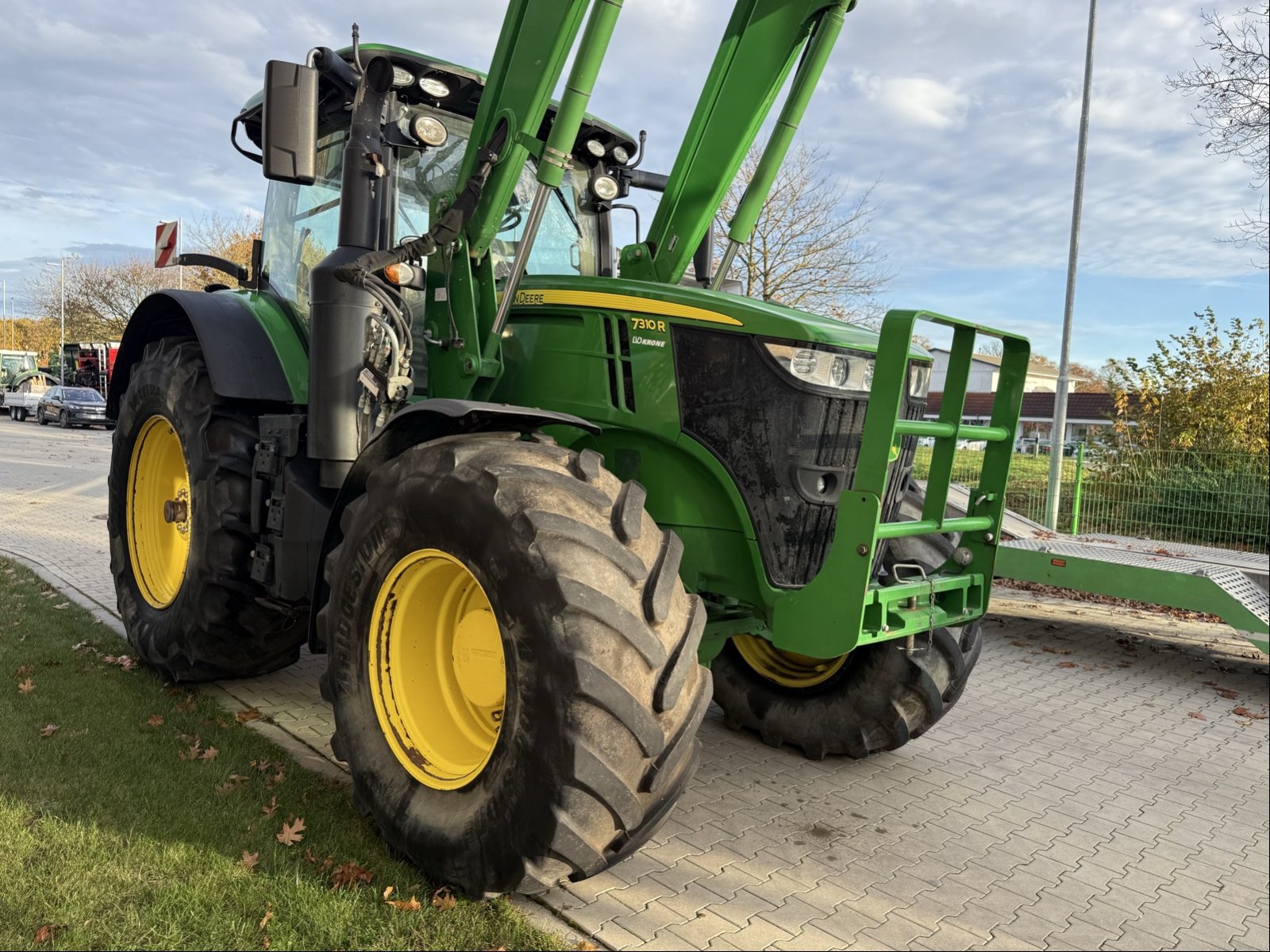 Traktor za tip John Deere 7310R AutoPower, Gebrauchtmaschine u Bützow (Slika 3)