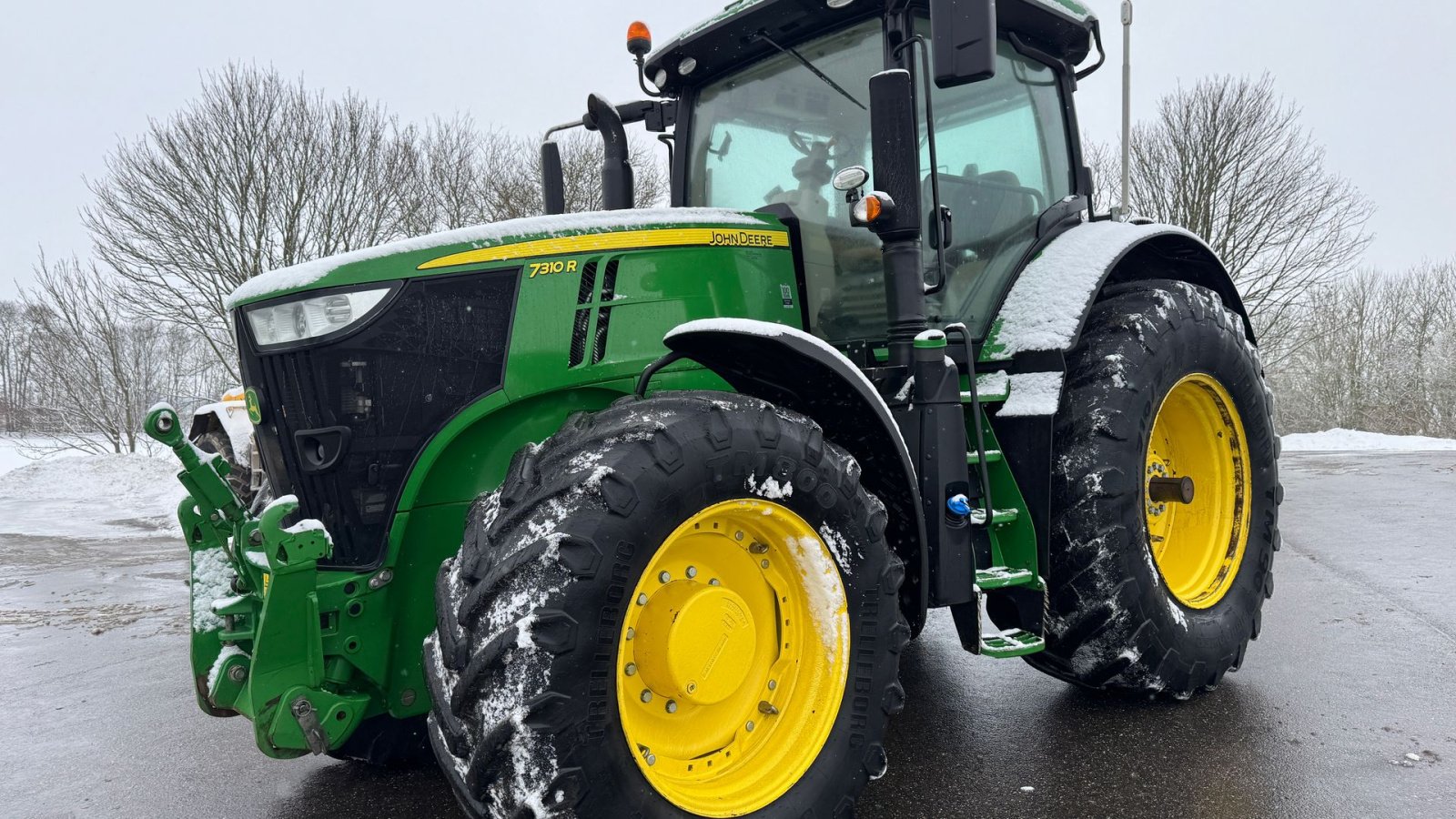 Traktor des Typs John Deere 7310R KUN 5500 TIMER! DANSK SLOTS TRAKTOR!, Gebrauchtmaschine in Nørager (Bild 1)