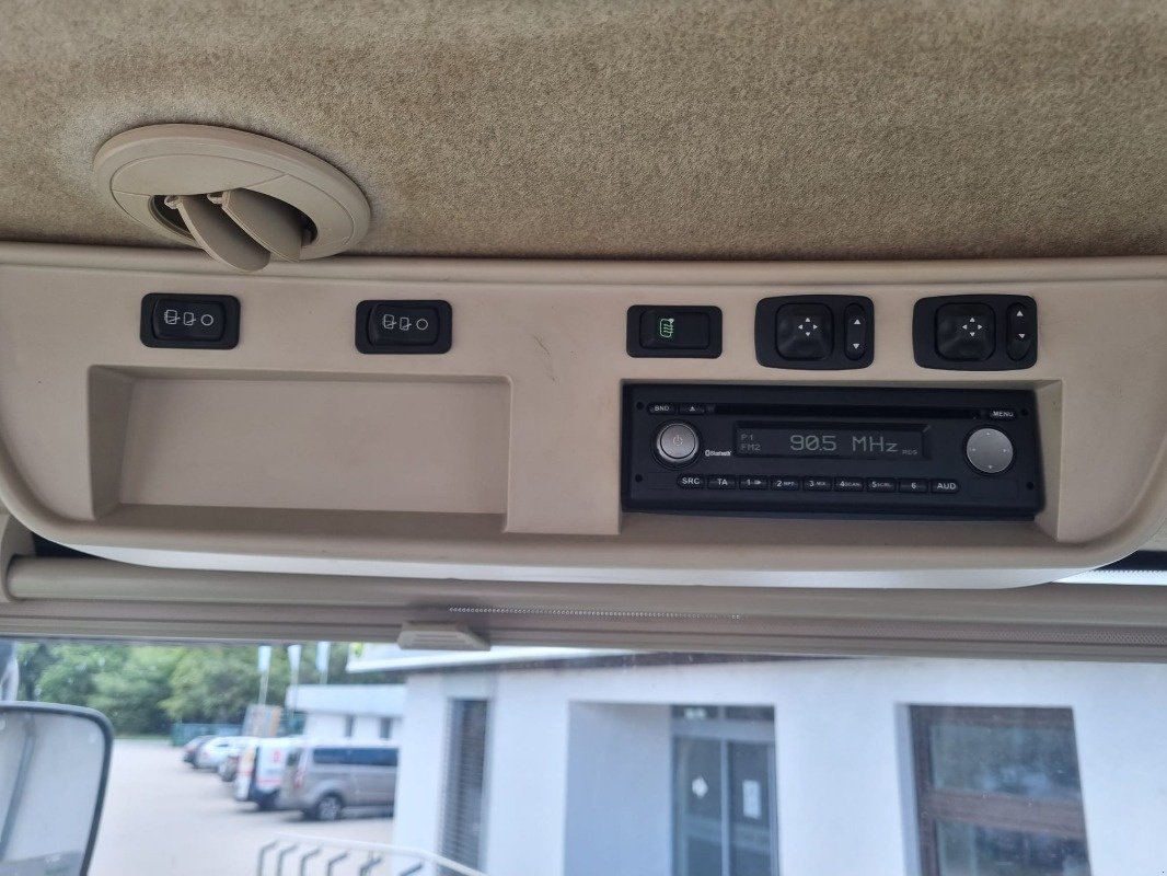 Traktor van het type John Deere 7310R MY17 AP 40, Gebrauchtmaschine in Neubrandenburg (Foto 23)