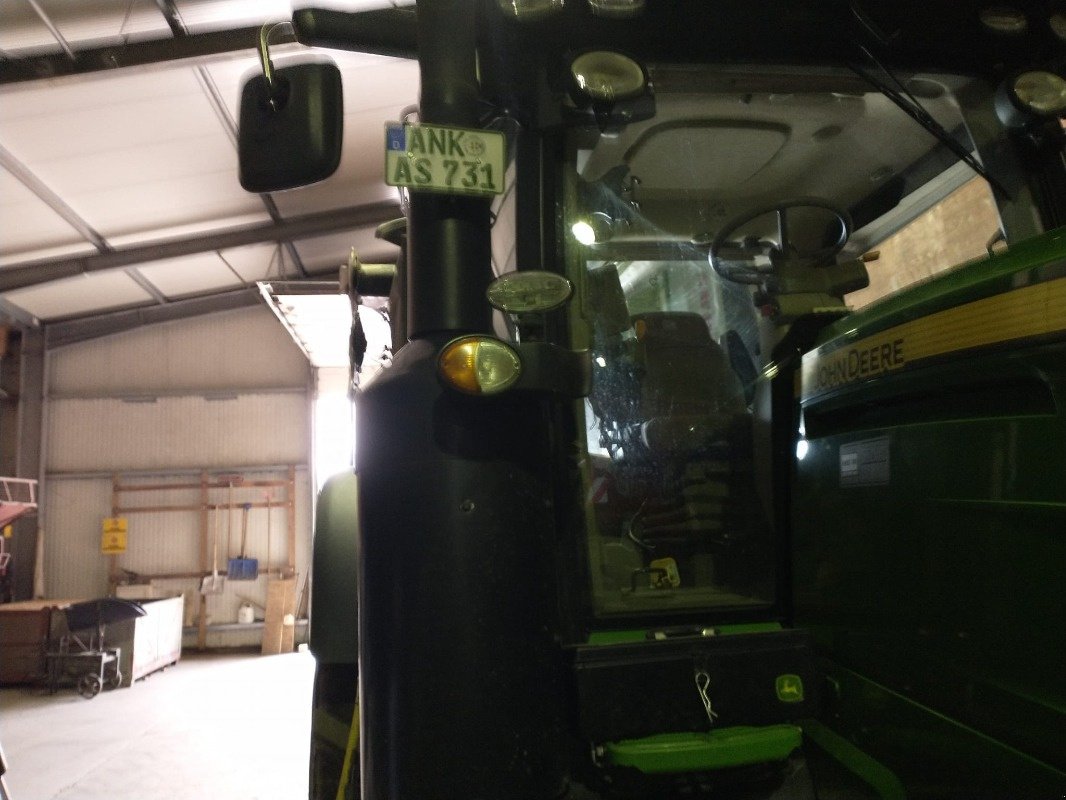 Traktor van het type John Deere 7310R MY17 AP 40, Gebrauchtmaschine in Neubrandenburg (Foto 5)