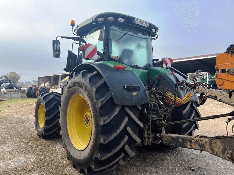 Traktor a típus John Deere 7310R, Gebrauchtmaschine ekkor: SAINT-GERMAIN DU PUY (Kép 5)