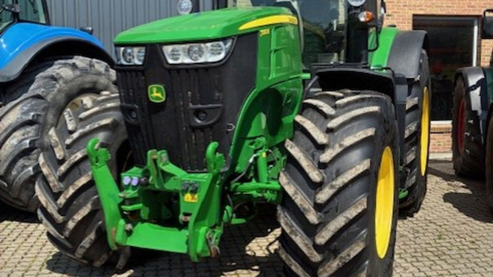 Traktor des Typs John Deere 7310R, Gebrauchtmaschine in Stenstrup (Bild 1)