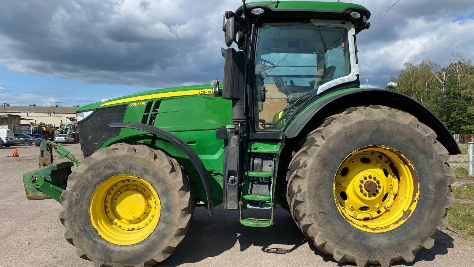 Traktor del tipo John Deere 7310R, Gebrauchtmaschine en Kaunas (Imagen 9)