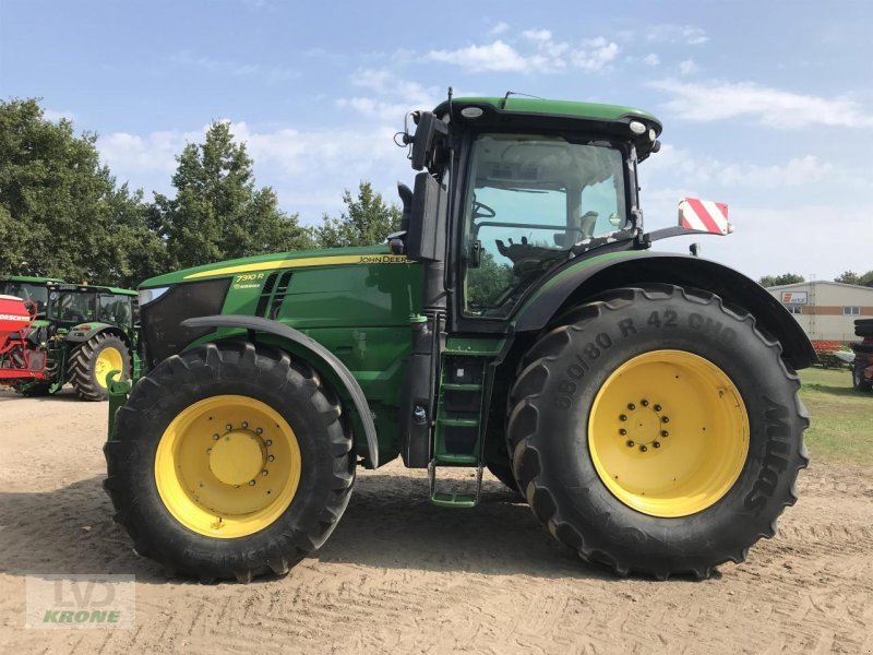 Traktor typu John Deere 7310R, Gebrauchtmaschine v Spelle