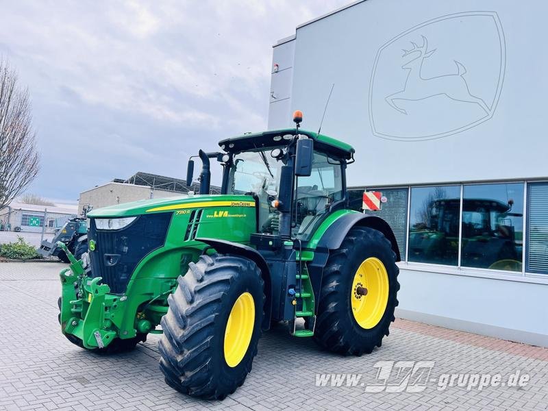 Traktor типа John Deere 7310R, Gebrauchtmaschine в Sülzetal OT Altenweddingen (Фотография 2)