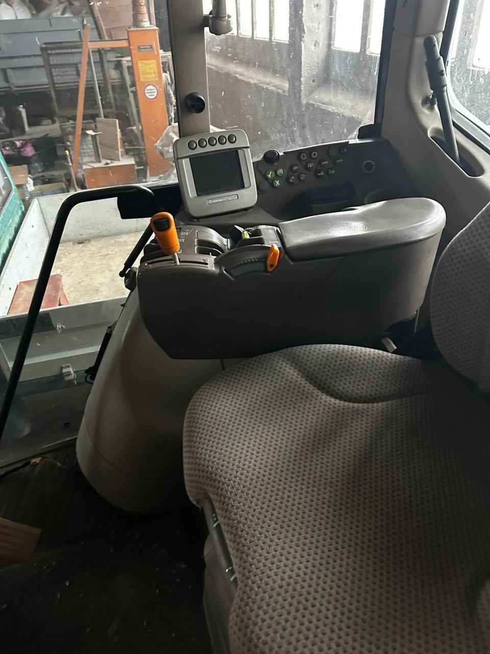 Traktor of the type John Deere 7430 Premium Autopower, Gebrauchtmaschine in Könnern (Picture 3)