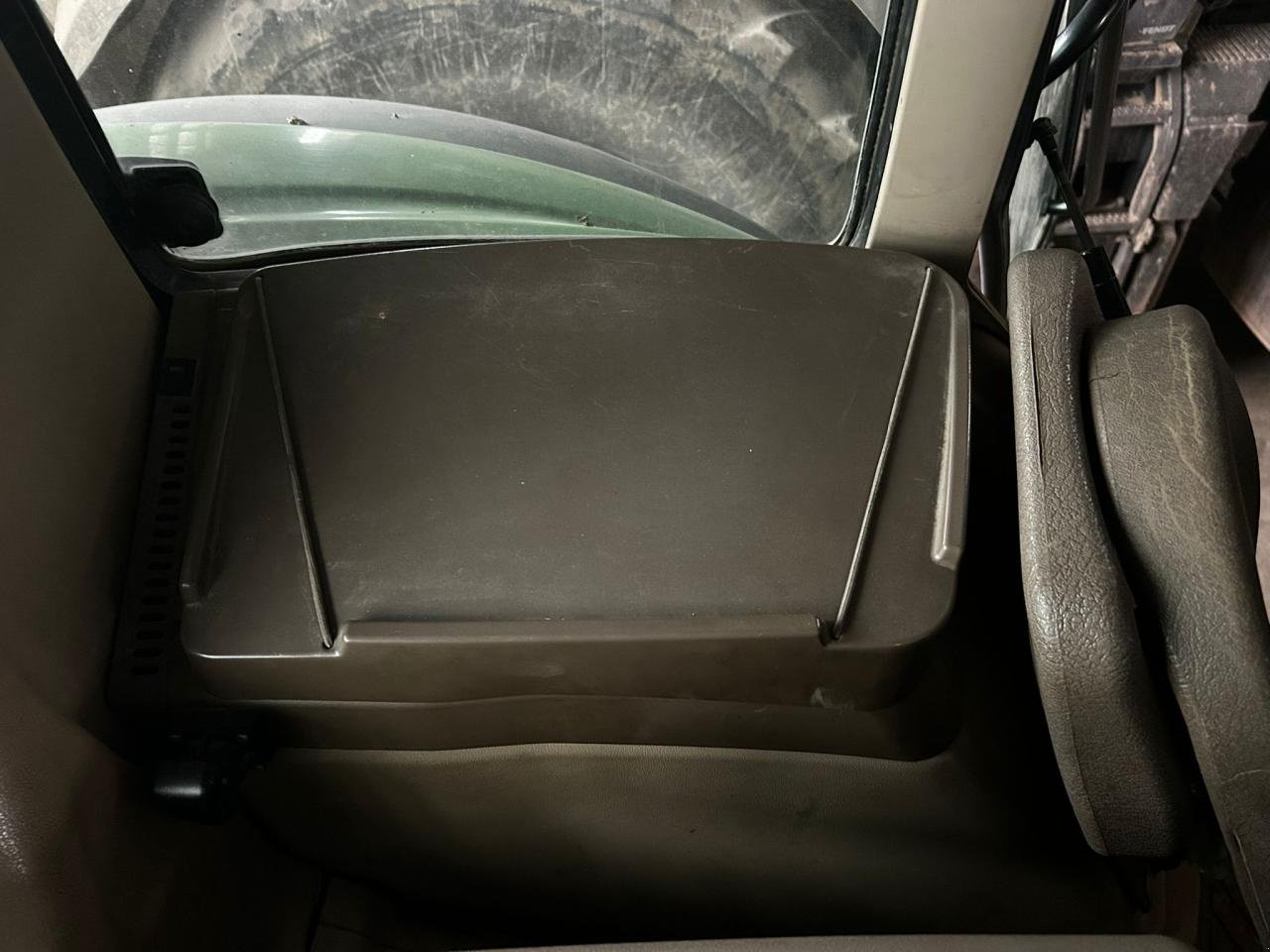 Traktor of the type John Deere 7430 Premium Autopower, Gebrauchtmaschine in Könnern (Picture 4)