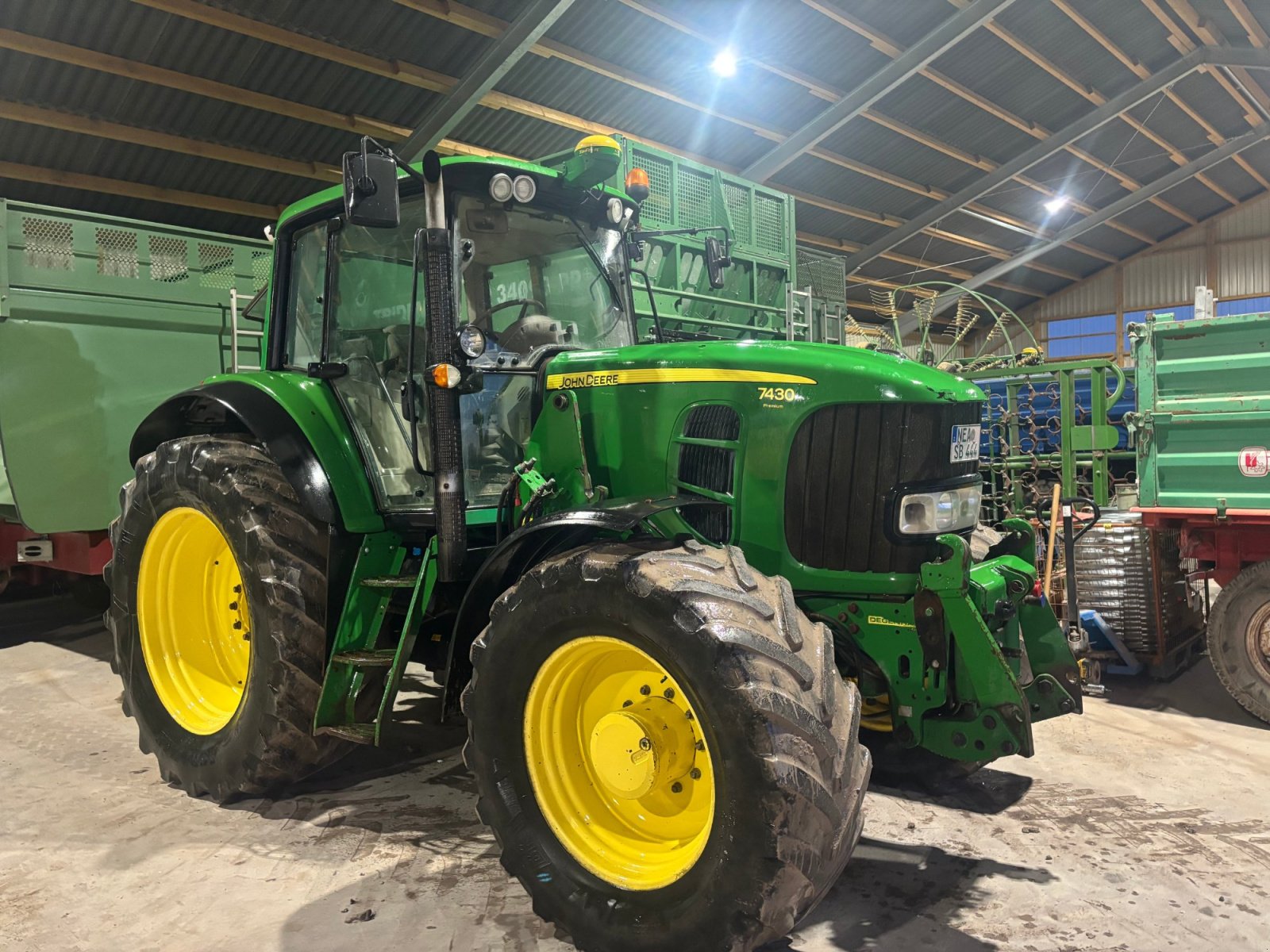Traktor Türe ait John Deere 7430 Premium, Gebrauchtmaschine içinde Sugenheim (resim 1)