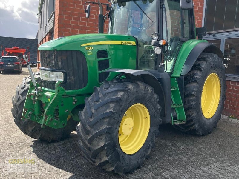 Traktor от тип John Deere 7430, Gebrauchtmaschine в Nottuln
