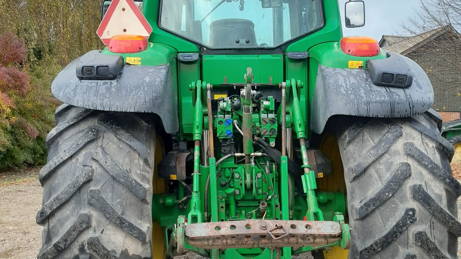 Traktor of the type John Deere 7530 Præmium Plus Auto Quard med Trima frontlæsser og frontlift Auto Quard, Gebrauchtmaschine in Skive (Picture 4)