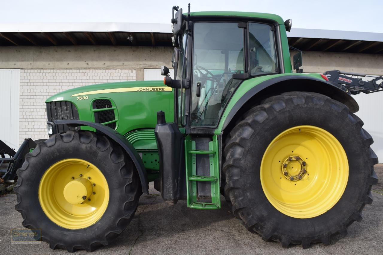 Traktor типа John Deere 7530 Premium, Gebrauchtmaschine в Oyten (Фотография 1)