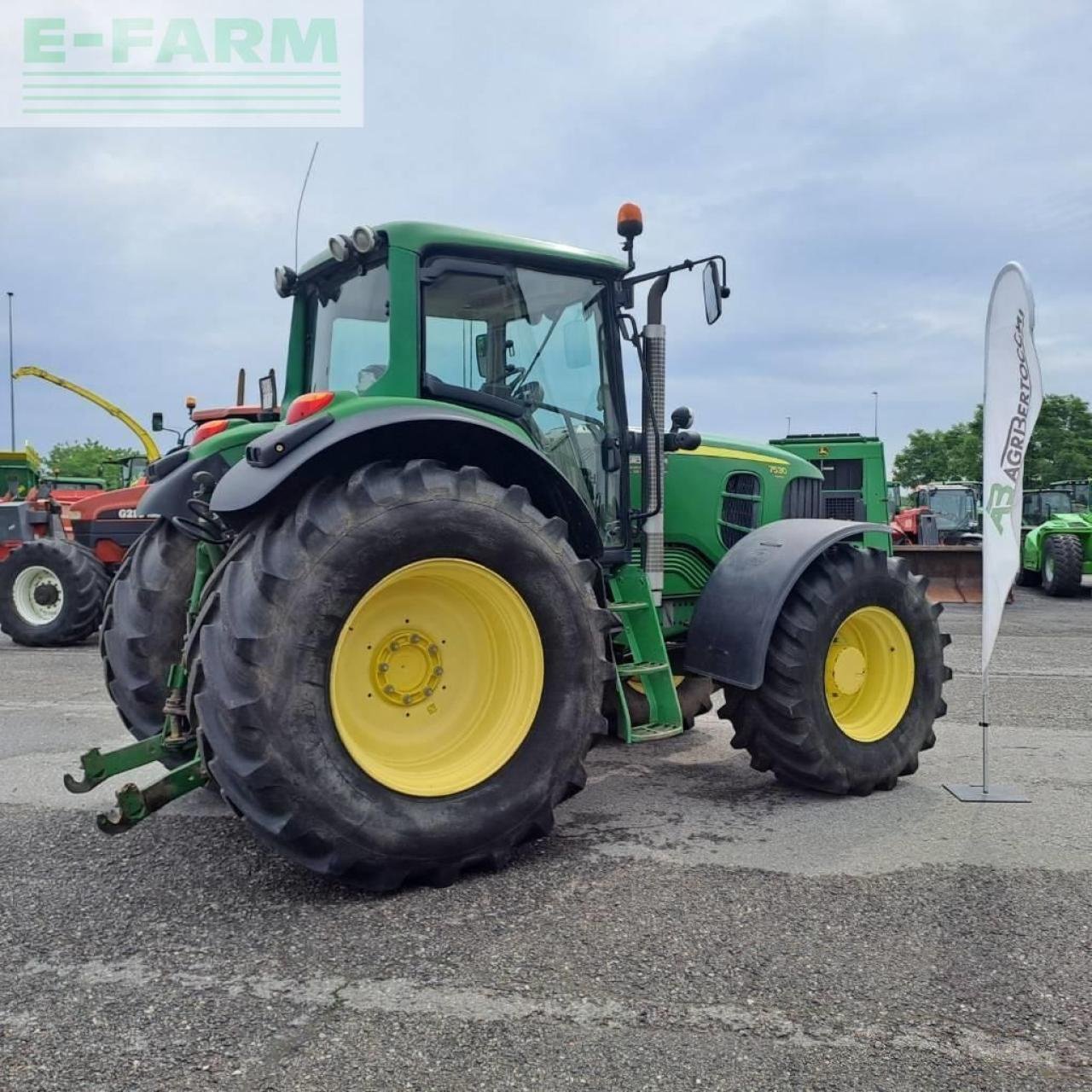 Traktor typu John Deere 7530 premium, Gebrauchtmaschine v ORZIVECCHI (Obrázek 3)