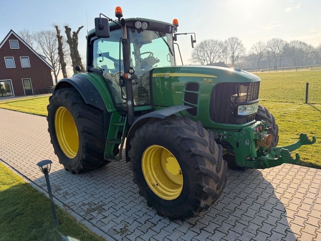 Traktor типа John Deere 7530 PREMIUM, Neumaschine в Coevorden (Фотография 3)