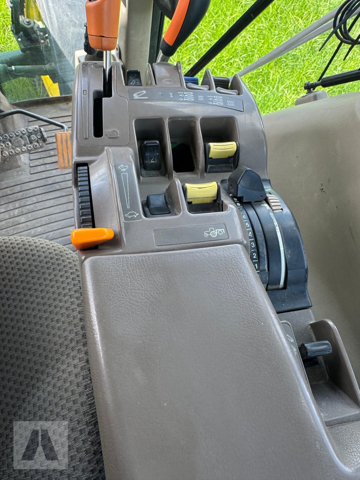 Traktor типа John Deere 7530 Premium, Gebrauchtmaschine в Langweid am Lech (Фотография 13)