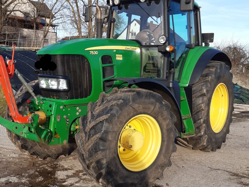 Traktor типа John Deere 7530 Premium, Gebrauchtmaschine в Amberg