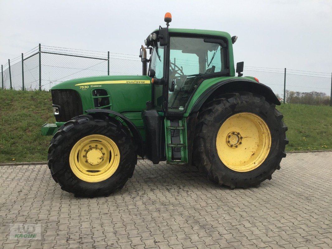 Traktor of the type John Deere 7530 Premium, Gebrauchtmaschine in Zorbau (Picture 2)