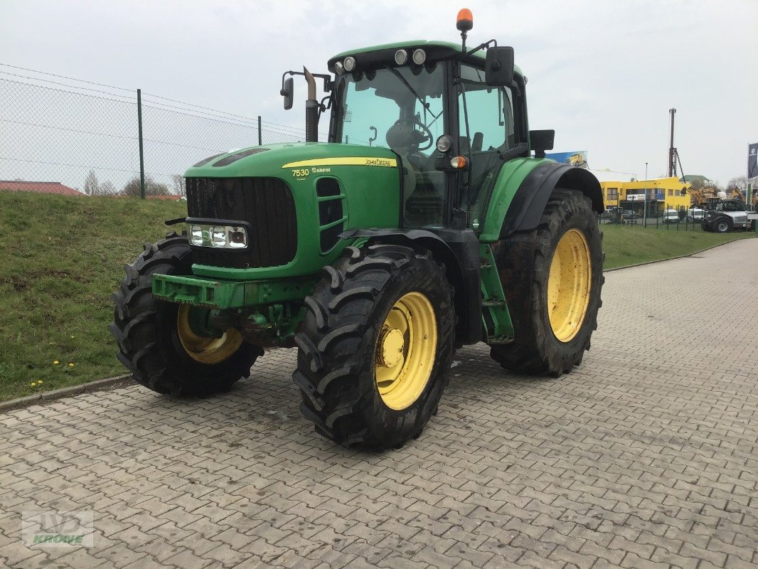 Traktor of the type John Deere 7530 Premium, Gebrauchtmaschine in Zorbau (Picture 1)