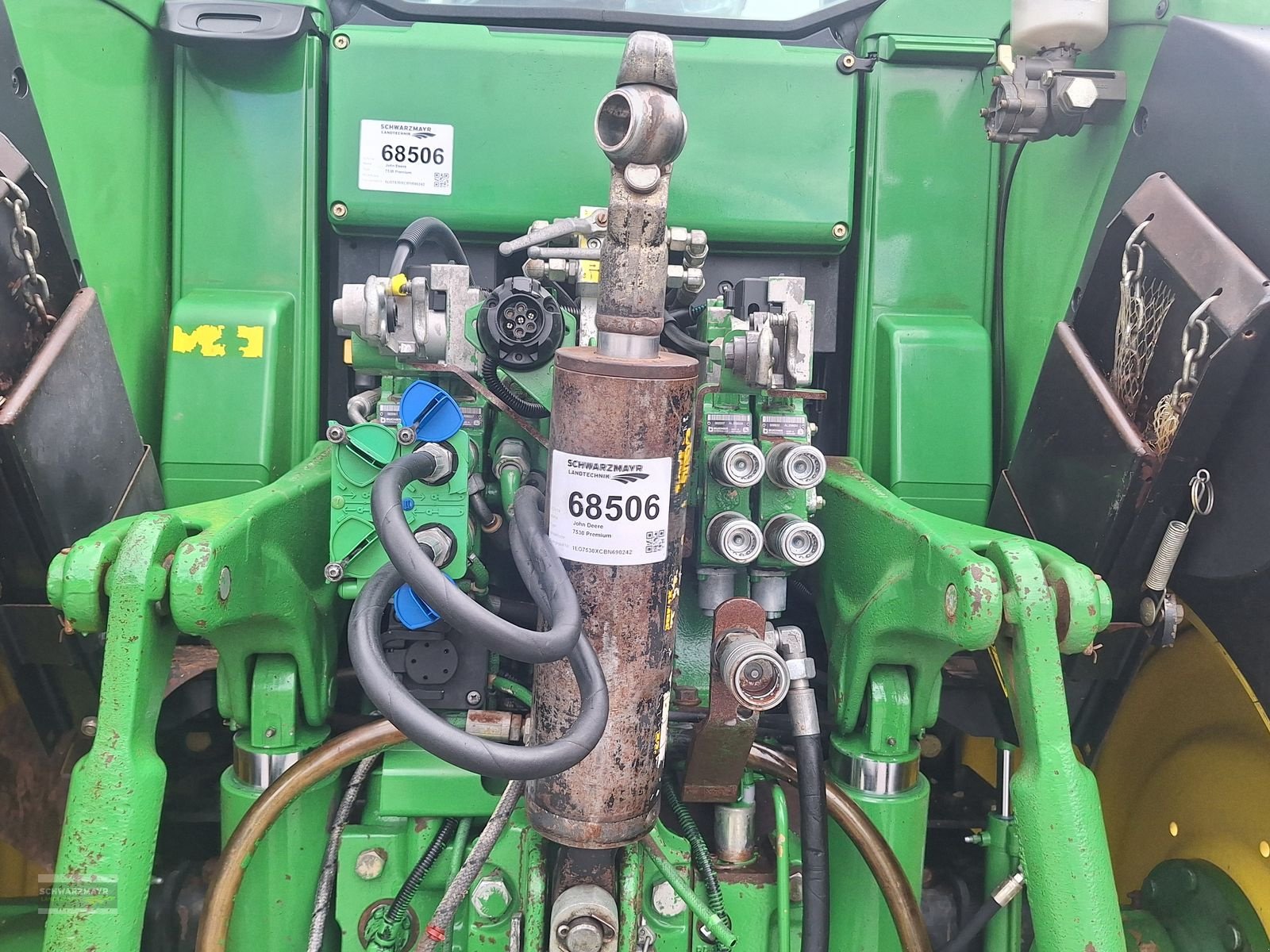 Traktor от тип John Deere 7530 Premium, Gebrauchtmaschine в Gampern (Снимка 11)