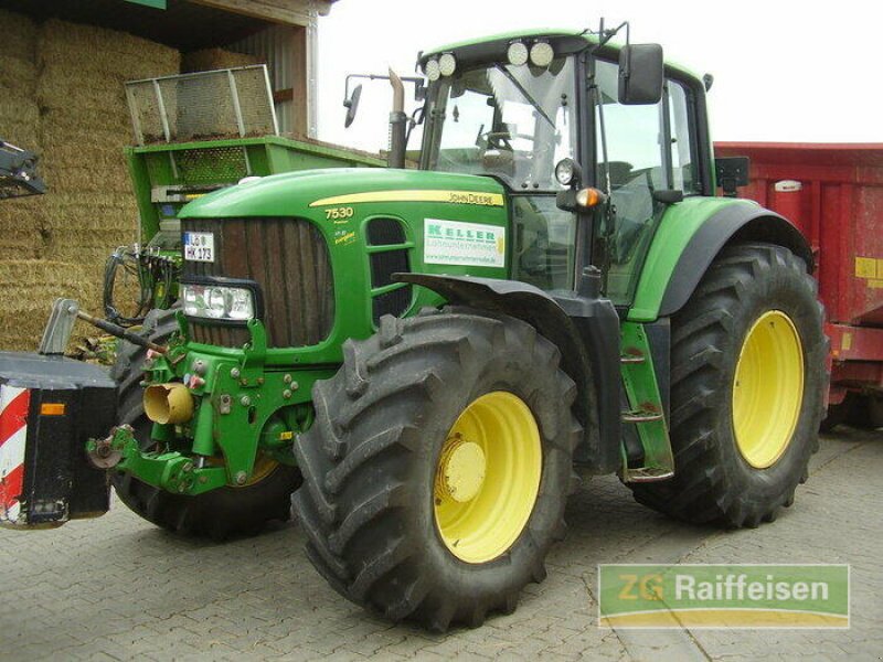 Traktor tipa John Deere 7530 Premium, Gebrauchtmaschine u Weil am Rhein-Haltingen (Slika 1)