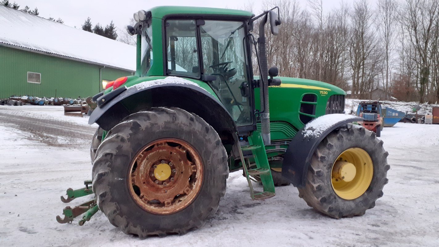 Traktor of the type John Deere 7530, Gebrauchtmaschine in Viborg (Picture 2)