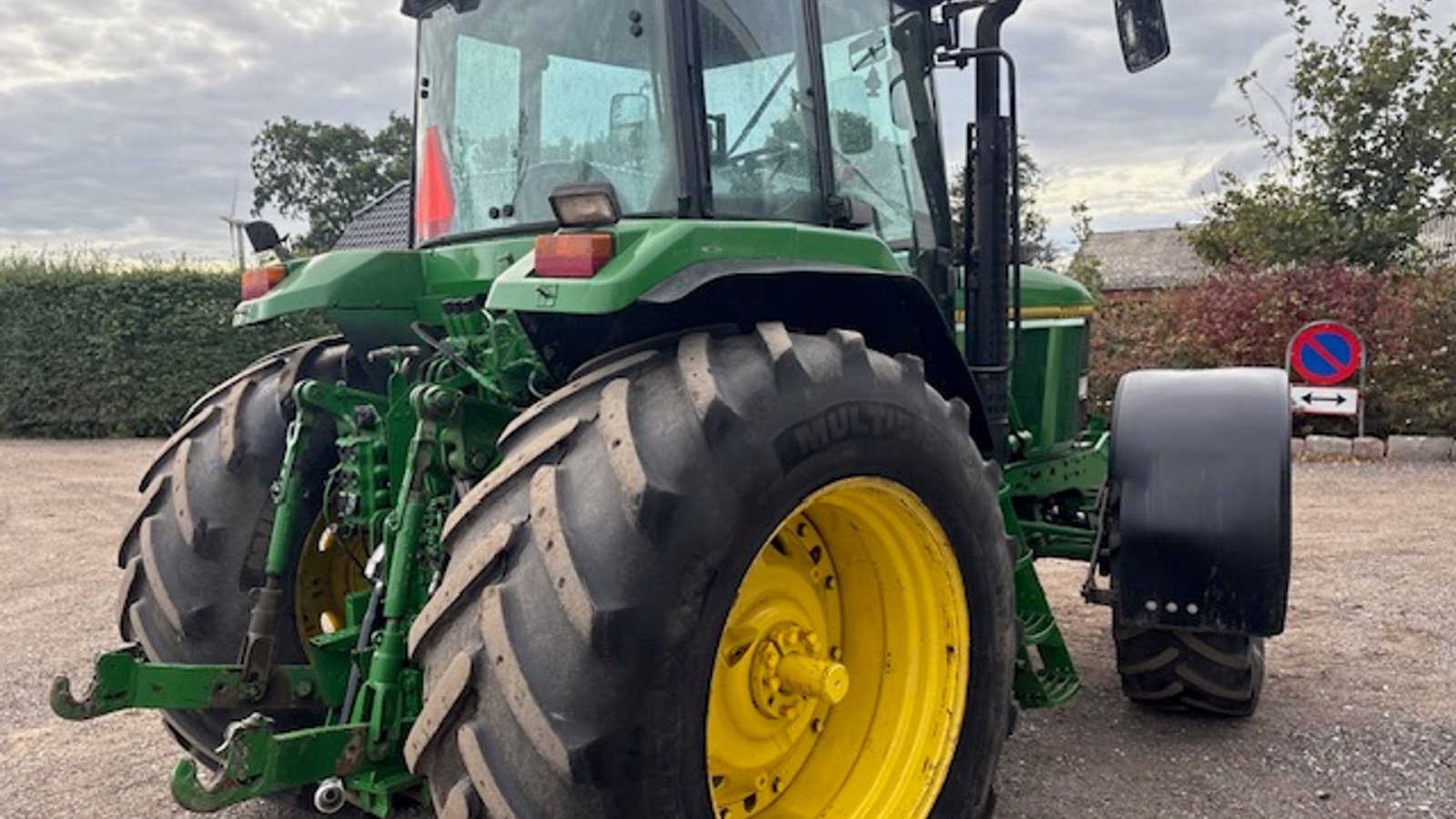 Traktor tipa John Deere 7700 FRONTLIFT, Gebrauchtmaschine u Dronninglund (Slika 5)