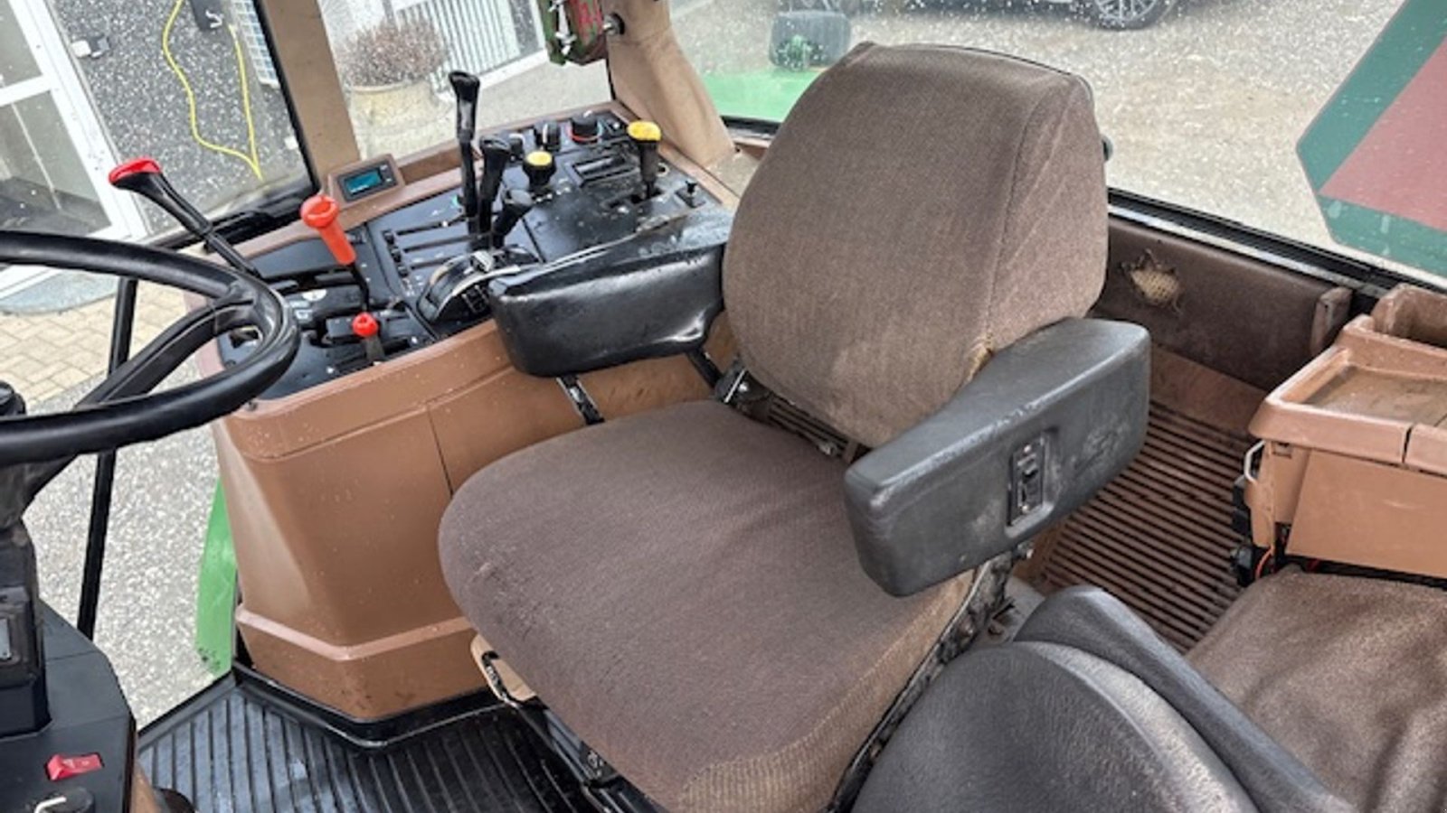 Traktor tipa John Deere 7700 FRONTLIFT, Gebrauchtmaschine u Dronninglund (Slika 12)