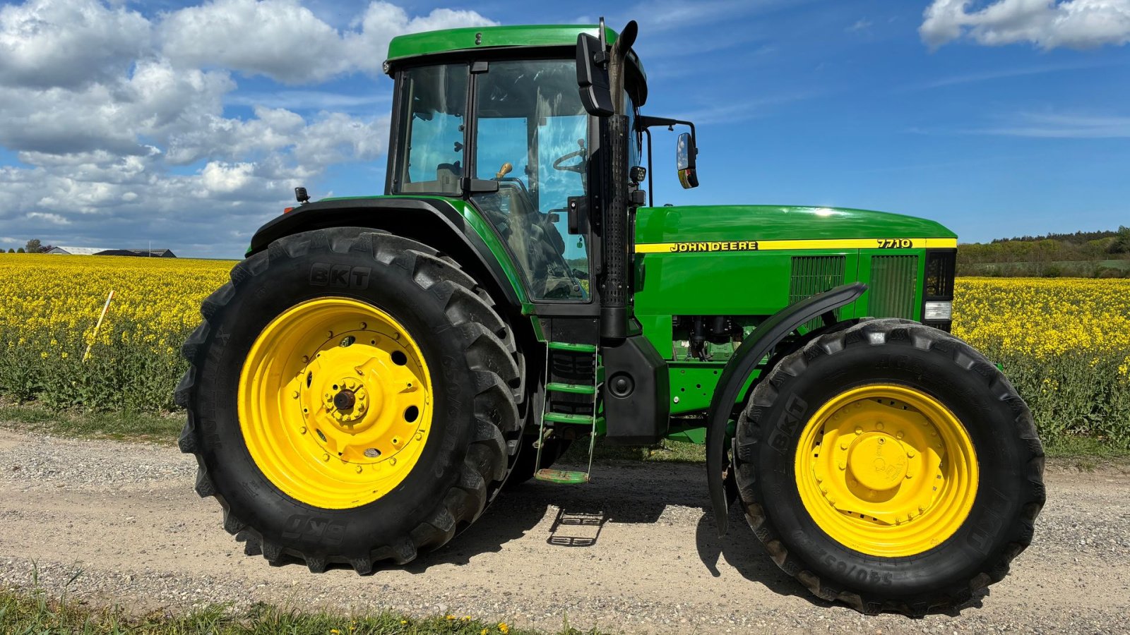 Traktor van het type John Deere 7710 AutoQuad, Gebrauchtmaschine in Bælum (Foto 4)