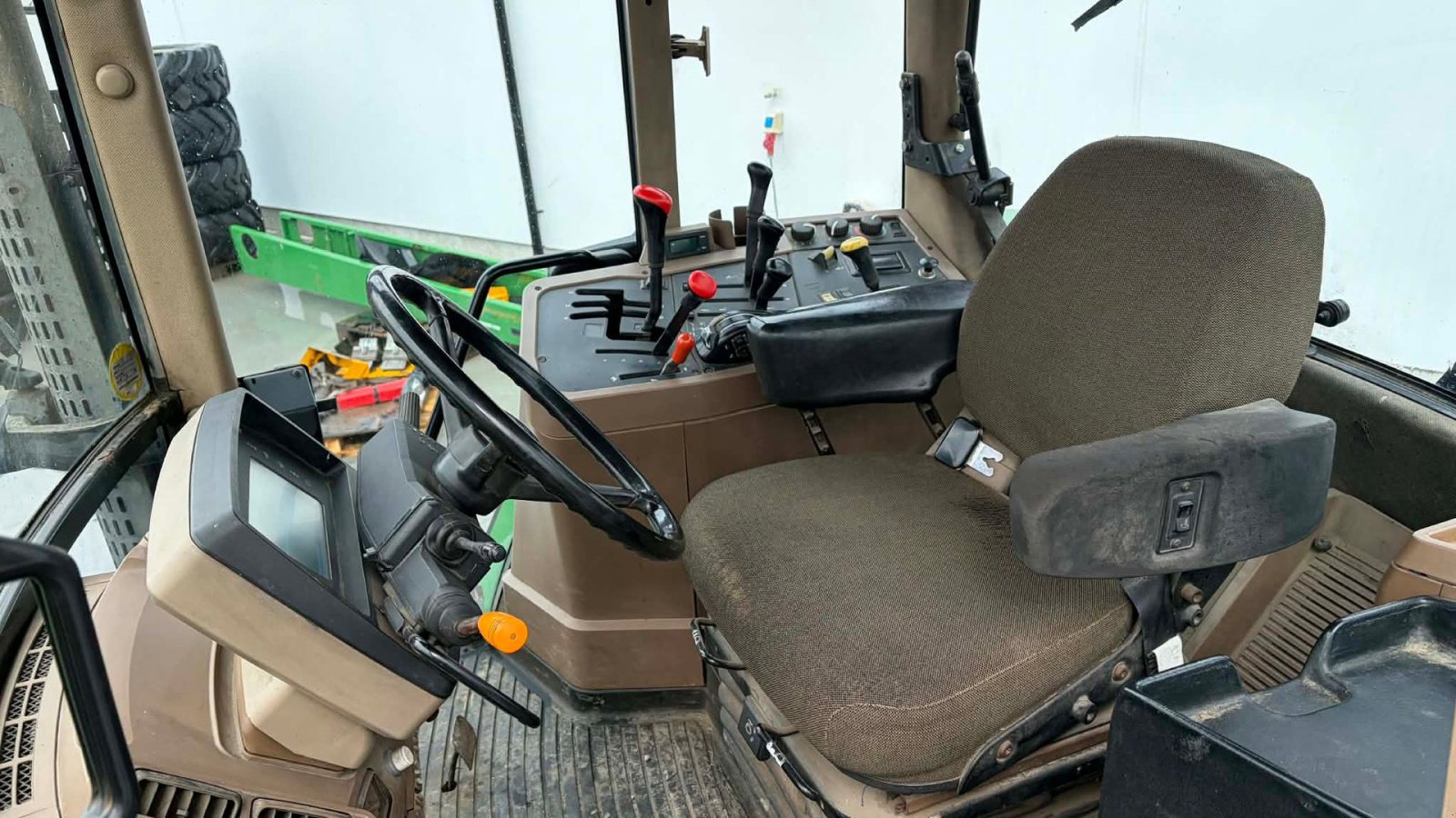 Traktor του τύπου John Deere 7710 Power Quad, Gebrauchtmaschine σε Mariager (Φωτογραφία 8)