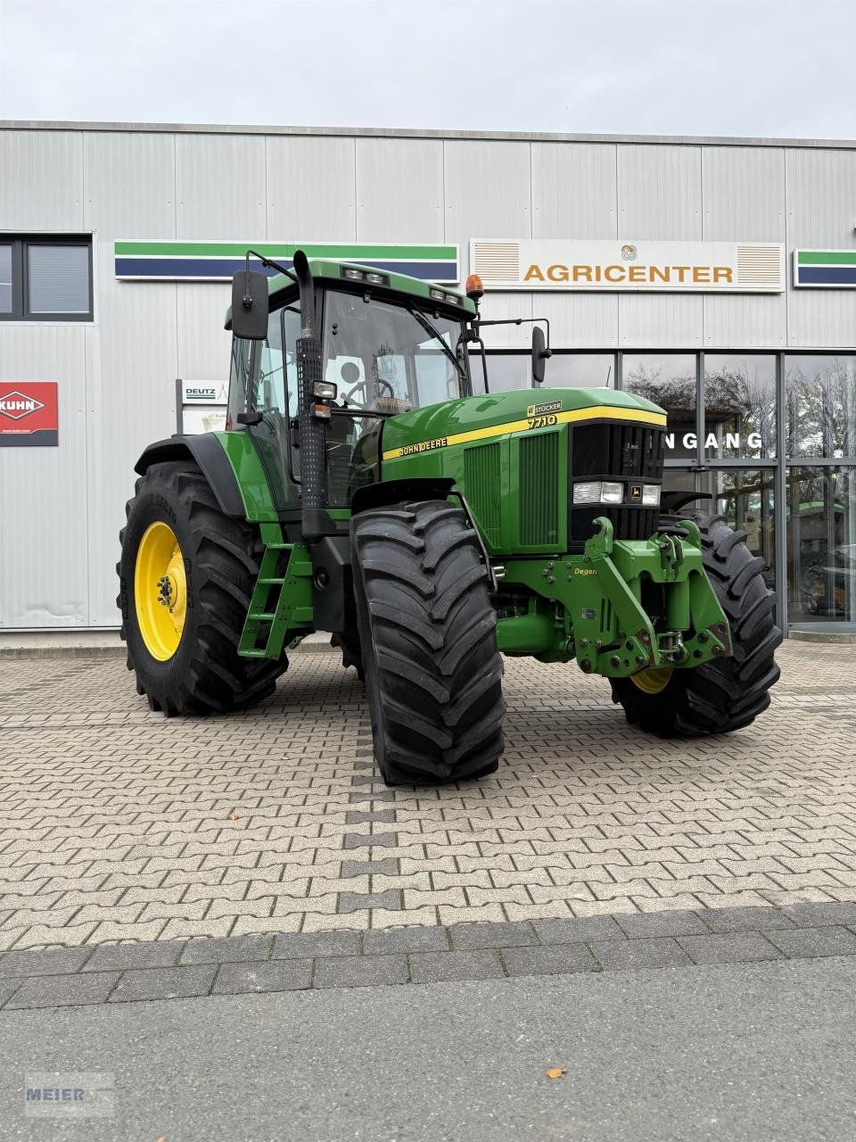 Traktor типа John Deere 7710 PowerQuad TLS, Gebrauchtmaschine в Delbrück (Фотография 1)