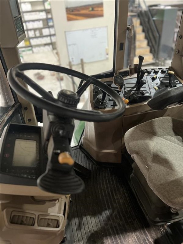 Traktor от тип John Deere 7710 PQ, Gebrauchtmaschine в Brønderslev (Снимка 11)