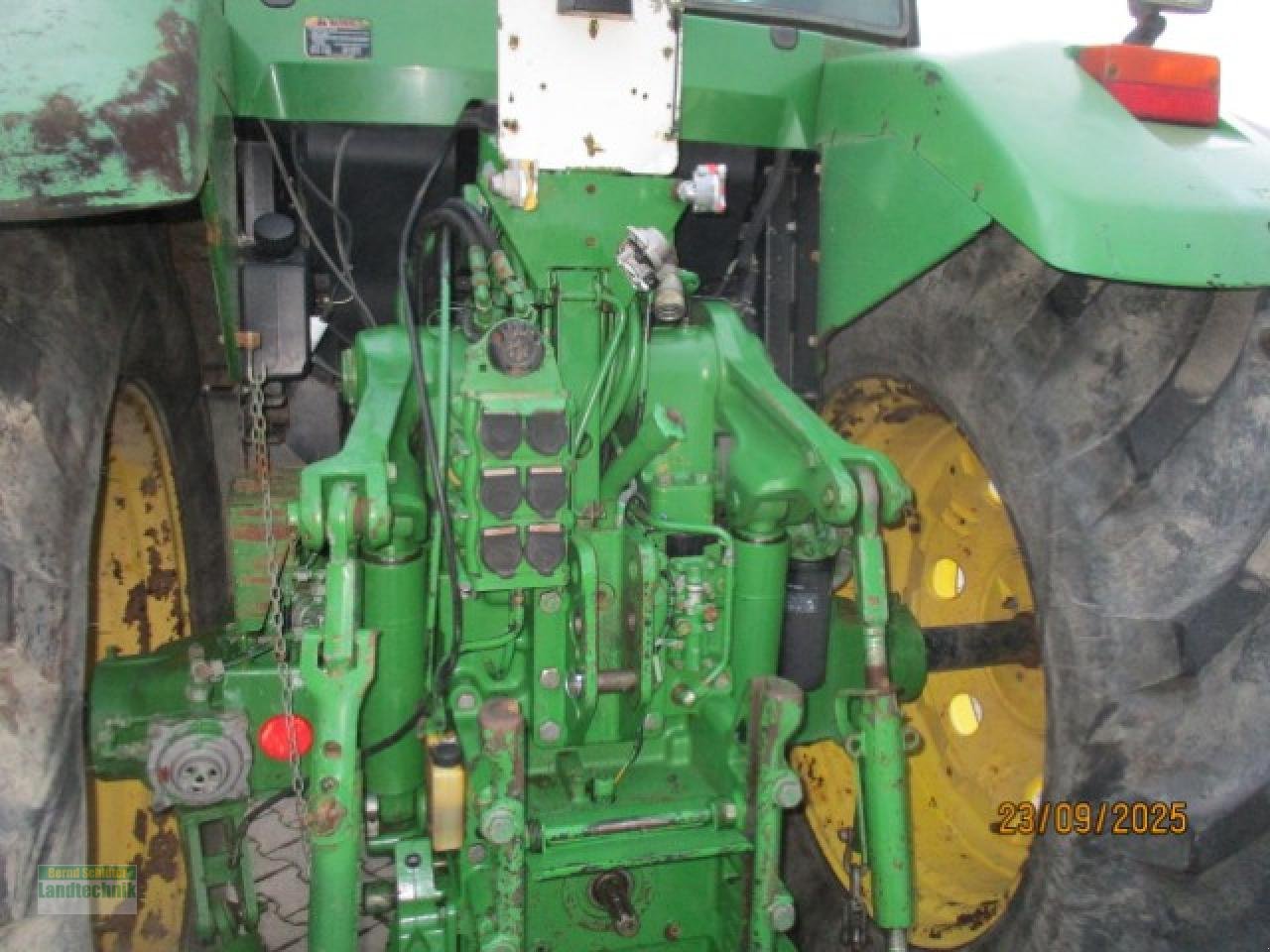 Traktor typu John Deere 7710 TLS  Krichgang, Gebrauchtmaschine v Büren (Obrázek 3)