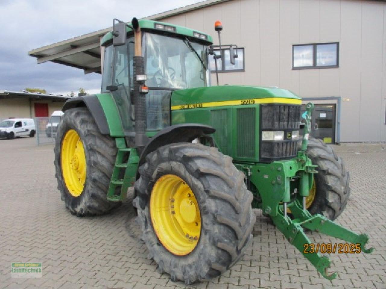 Traktor typu John Deere 7710 TLS  Kriechgang, Gebrauchtmaschine v Büren (Obrázek 7)