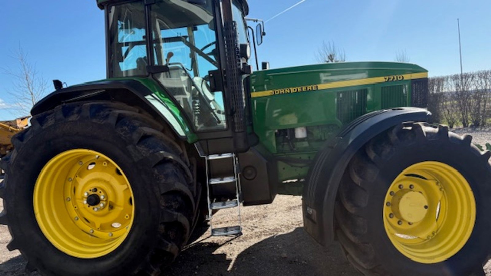 Traktor van het type John Deere 7710 TLS  NYE WREDSTEIN DÆK, Gebrauchtmaschine in Dronninglund (Foto 4)