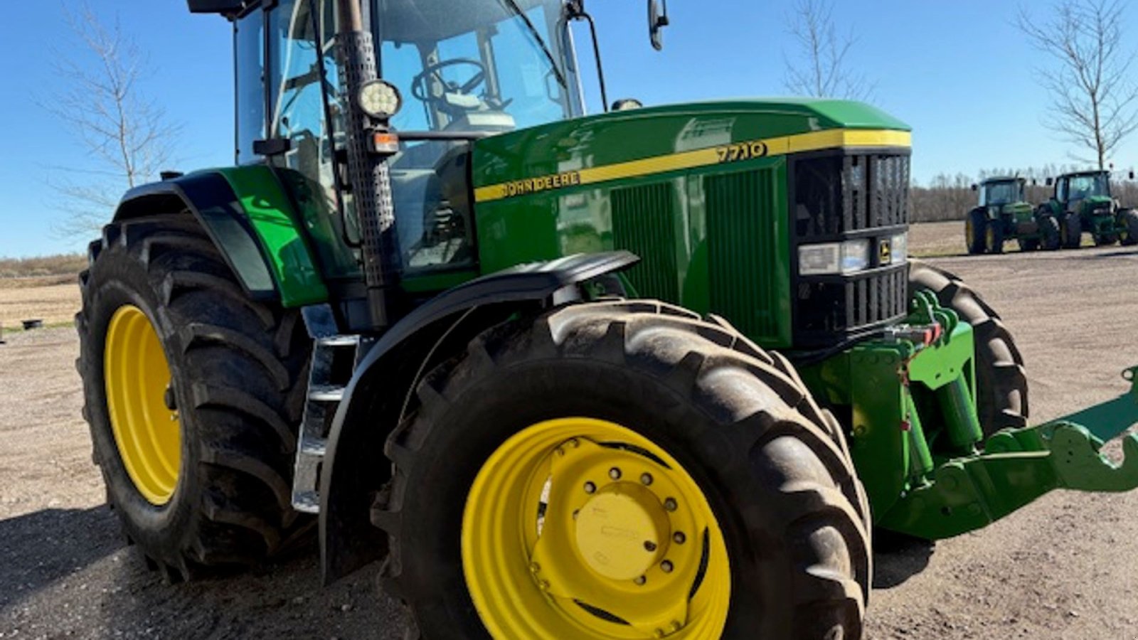 Traktor van het type John Deere 7710 TLS  NYE WREDSTEIN DÆK, Gebrauchtmaschine in Dronninglund (Foto 3)