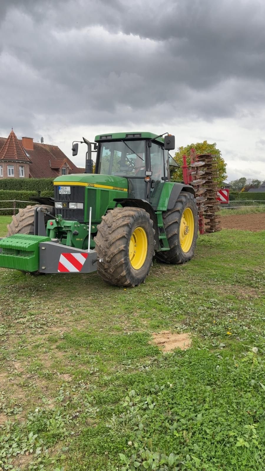 Traktor типа John Deere 7710, Gebrauchtmaschine в Vriezenveen (Фотография 2)