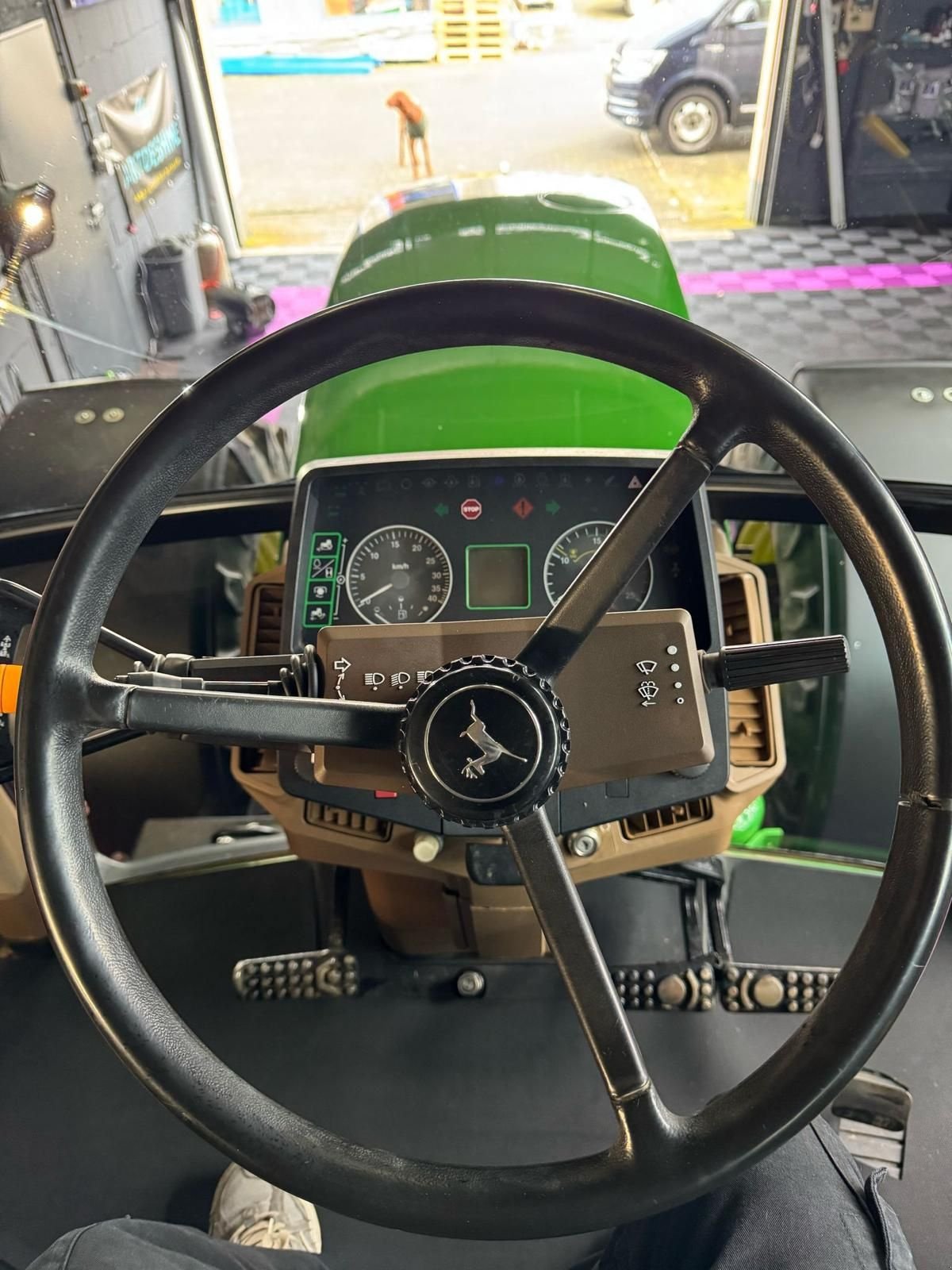 Traktor типа John Deere 7710, Gebrauchtmaschine в Vriezenveen (Фотография 9)