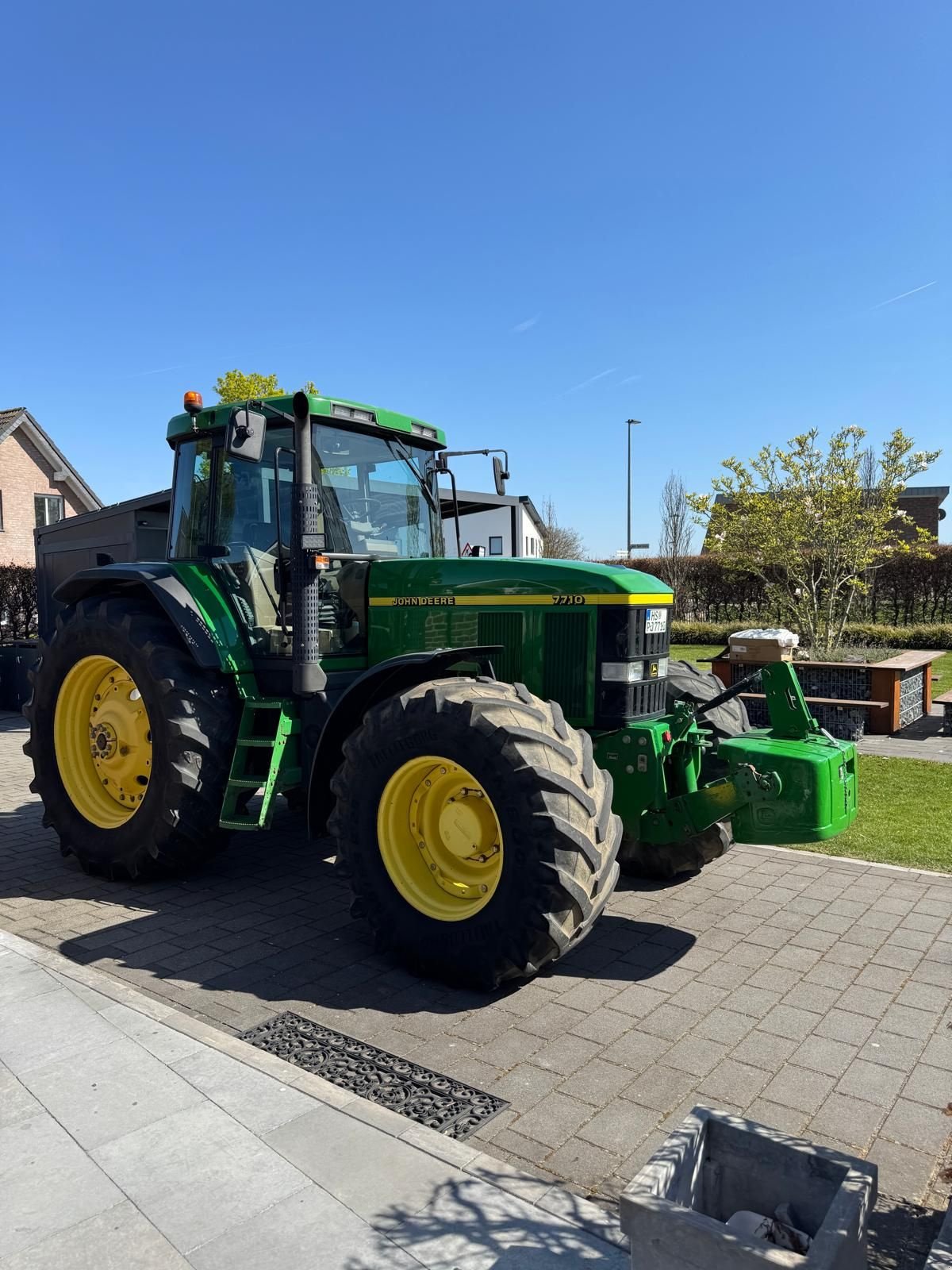 Traktor типа John Deere 7710, Gebrauchtmaschine в Vriezenveen (Фотография 1)