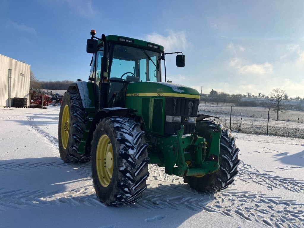 Traktor του τύπου John Deere 7710, Gebrauchtmaschine σε VIRECOURT (Φωτογραφία 2)
