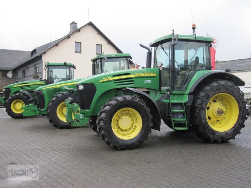 Traktor типа John Deere 7720 Power Quad, Gebrauchtmaschine в Crombach/St.Vith (Фотография 1)