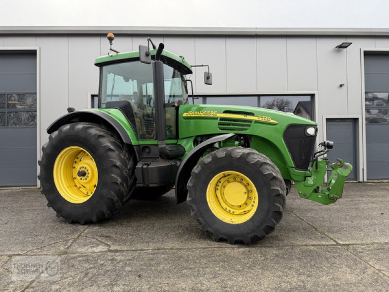 Traktor от тип John Deere 7720 Power Quad, Gebrauchtmaschine в Crombach/St.Vith (Снимка 2)