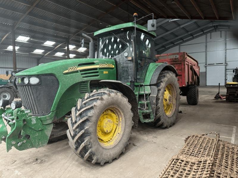 Traktor del tipo John Deere 7720, Gebrauchtmaschine In Richebourg (Immagine 2)