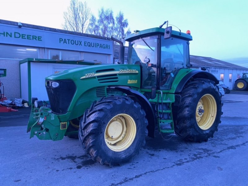 Traktor of the type John Deere 7720, Gebrauchtmaschine in Wargnies Le Grand (Picture 1)