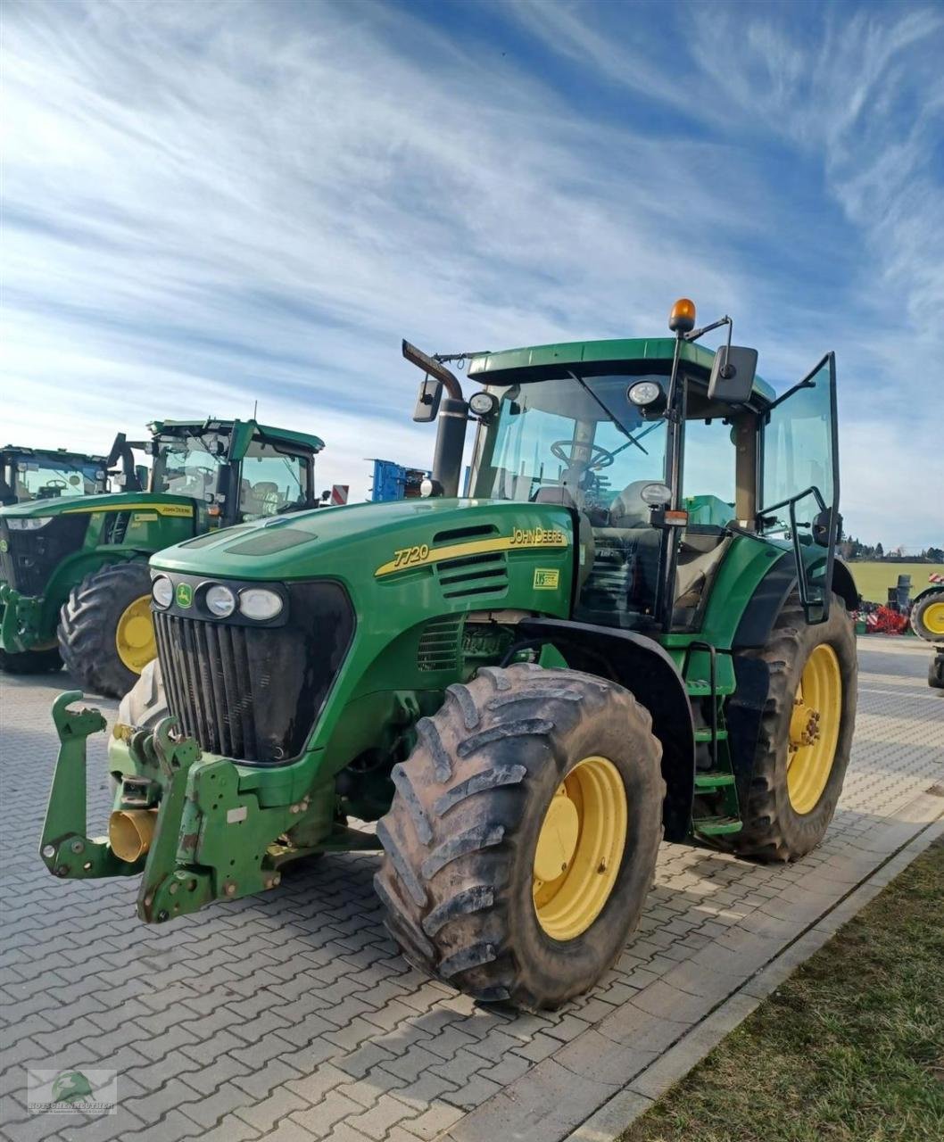 Traktor типа John Deere 7720, Gebrauchtmaschine в Triebes (Фотография 2)