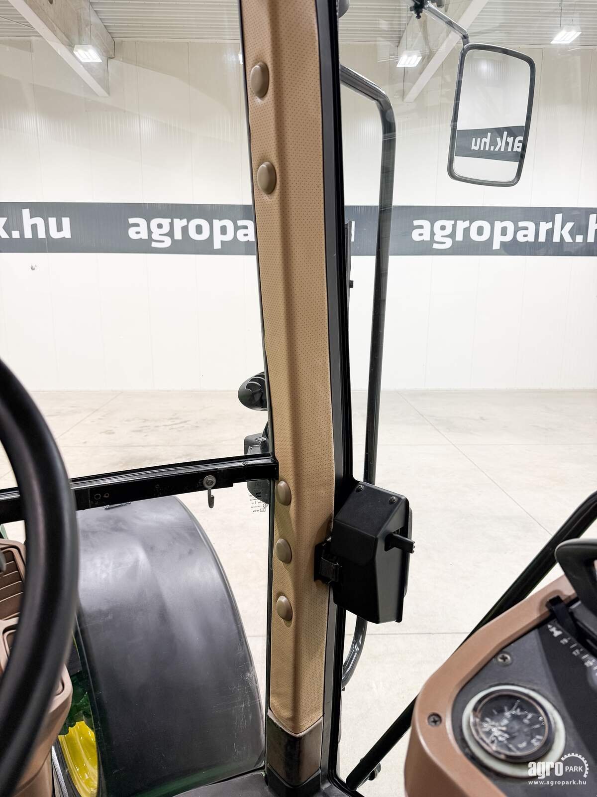 Traktor типа John Deere 7810, Gebrauchtmaschine в Csengele (Фотография 21)