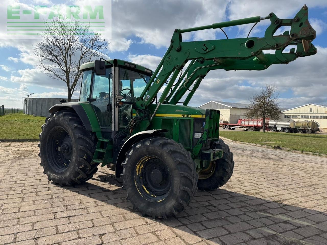 Traktor типа John Deere 7810, Gebrauchtmaschine в WALLHAUSEN (Фотография 4)