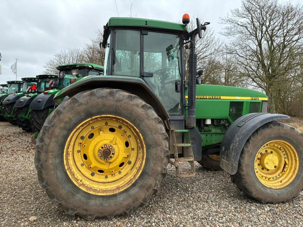 Traktor typu John Deere 7810, Gebrauchtmaschine w Videbæk (Zdjęcie 8)
