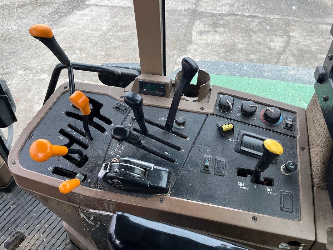 Traktor типа John Deere 7810, Gebrauchtmaschine в Ebersbach (Фотография 13)