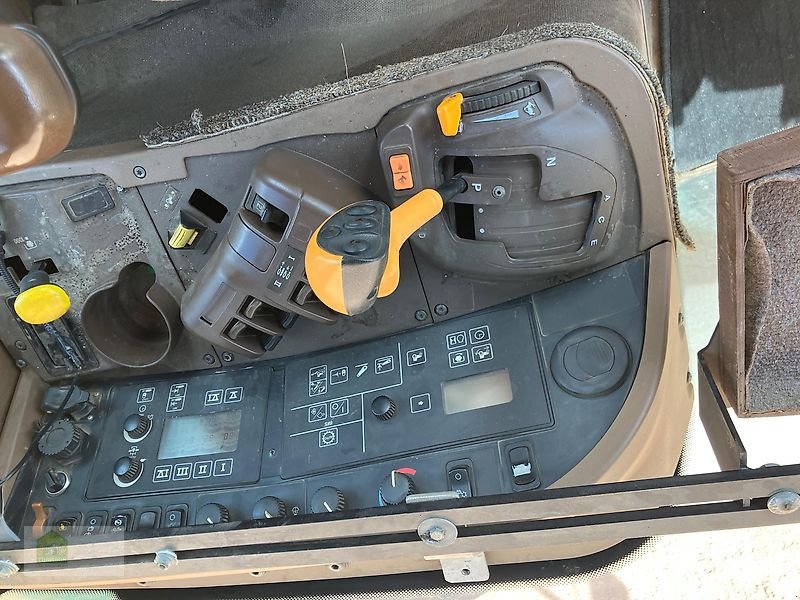 Traktor от тип John Deere 7830 Premium *Auto Quad*, Gebrauchtmaschine в Salsitz (Снимка 12)